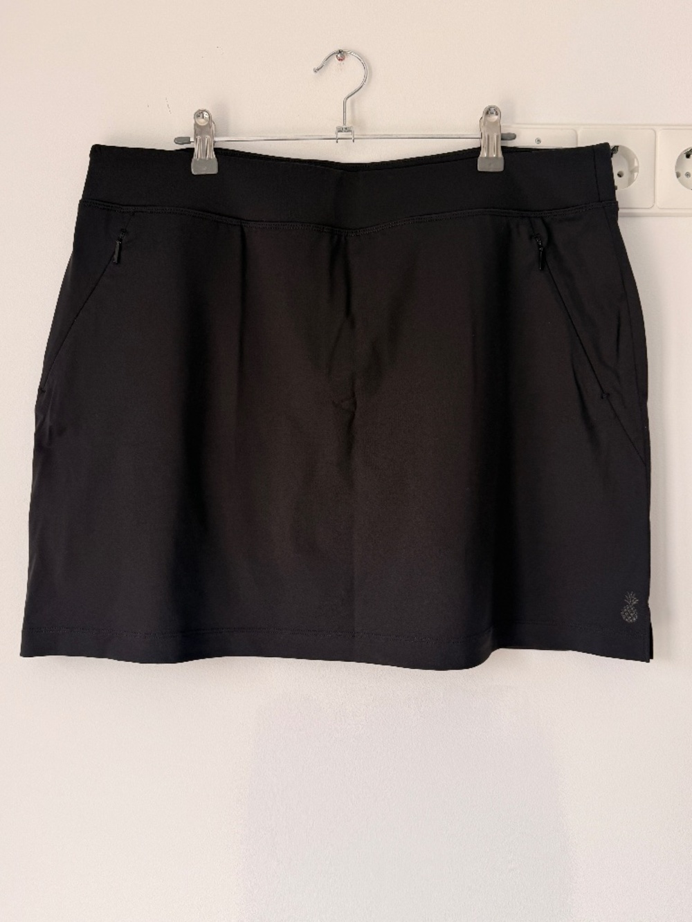 Tommy Bahama Skort